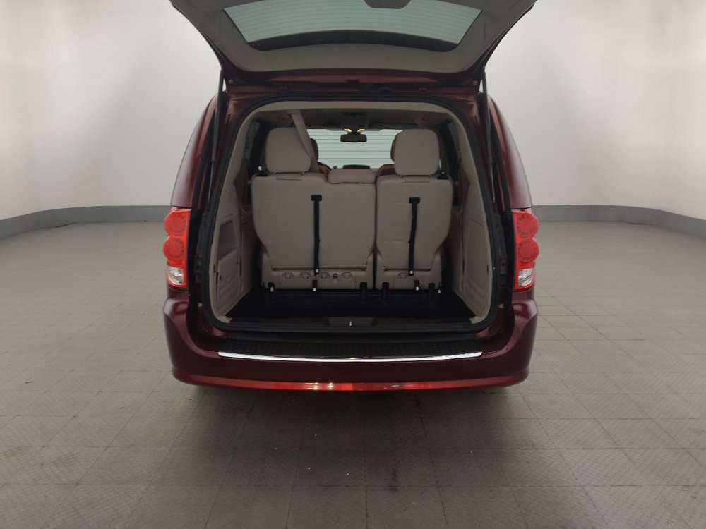 Used 2019 Dodge Grand Caravan SE w/ UConnect Hands-Free Group FWD image 29