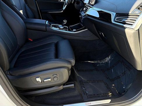 Used 2019 BMW X5 xDrive40i w/ Premium Package 2 image 21