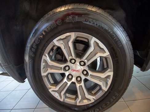 Used 2021 GMC Sierra 1500 SLT w/ SLT Convenience Package image 26