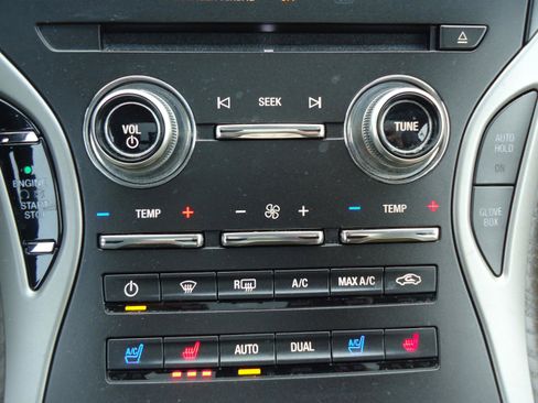 Used 2016 Lincoln MKX Reserve w/ Climate Package image 19