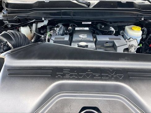 Used 2022 RAM 2500 Limited AWD/4WD image 31