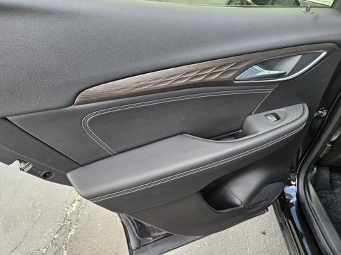 Certified 2023 Buick Envision Avenir image 22