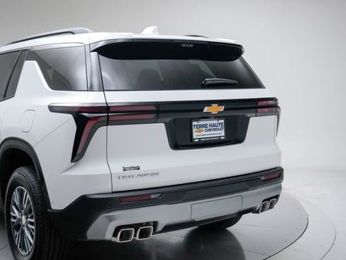 New 2026 Chevrolet Traverse LT w/ Enhanced Driving Package FWD image 5