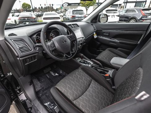 New 2026 Mitsubishi Outlander Sport LE AWD/4WD image 24