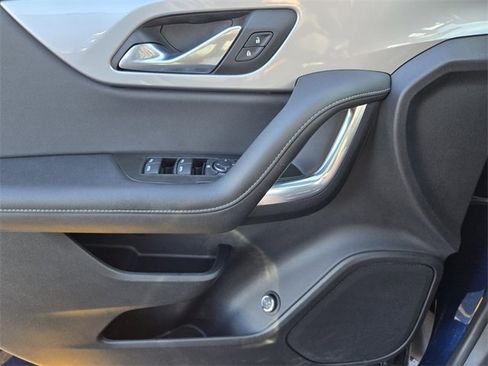 Used 2022 Chevrolet Blazer LT image 30