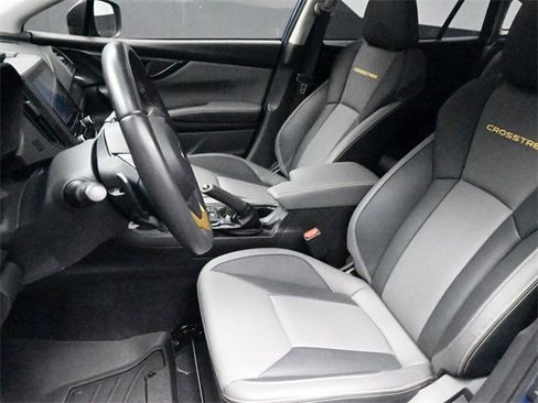 Used 2021 Subaru Crosstrek 2.5i Sport w/ Moonroof Package image 19