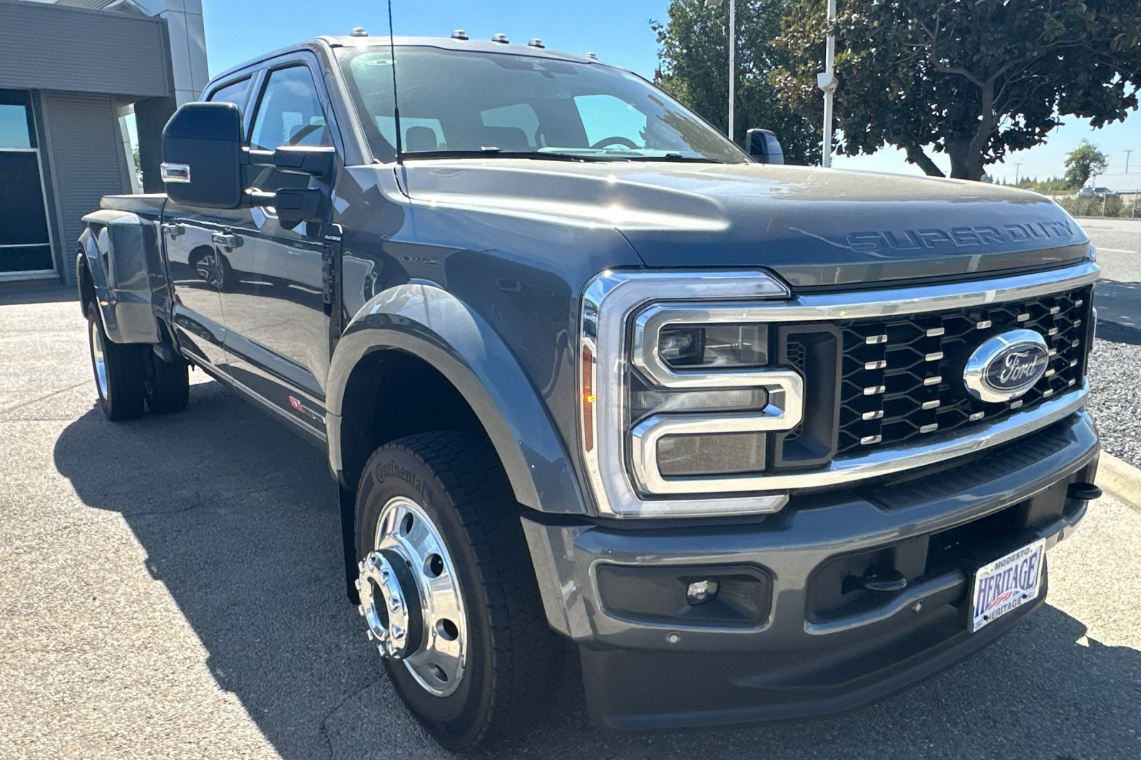 New 2026 Ford F450 Platinum AWD/4WD image 2