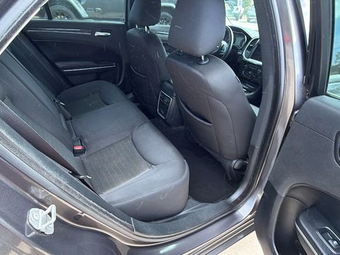 Used 2020 Chrysler 300 Touring w/ Sport Appearance Package image 21