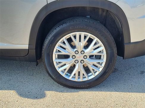 Used 2024 GMC Acadia Elevation w/ Trailering Package image 19