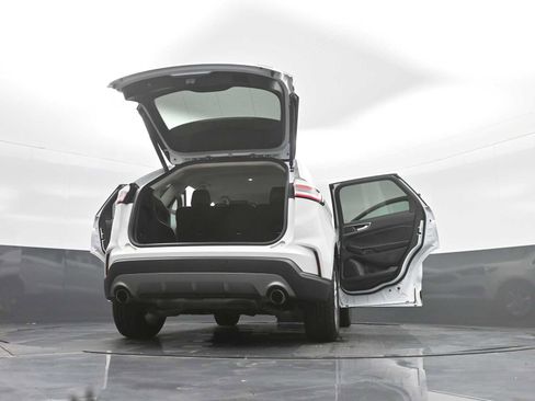 Used 2020 Ford Edge SEL w/ Convenience Package image 41