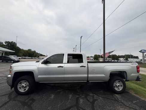 Used 2017 Chevrolet Silverado 2500 W/T AWD/4WD image 1