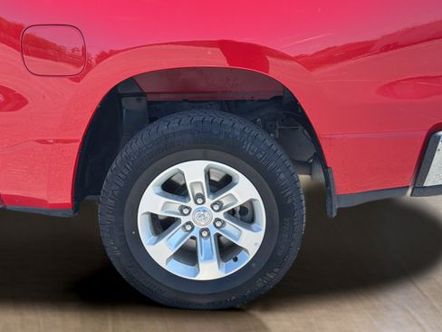 Used 2024 RAM 1500 Laramie RWD image 17