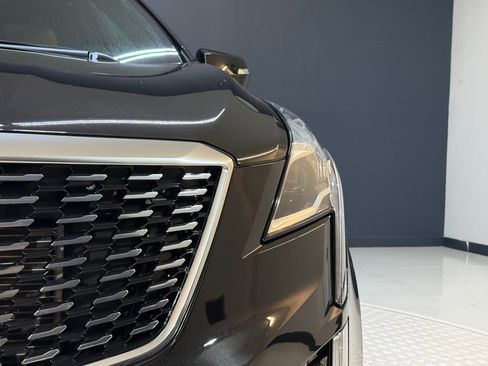 Certified 2022 Cadillac XT5 Premium Luxury w/ Technology Package image 11