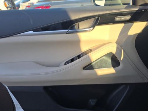 Certified 2025 INFINITI QX60 Pure FWD image 10