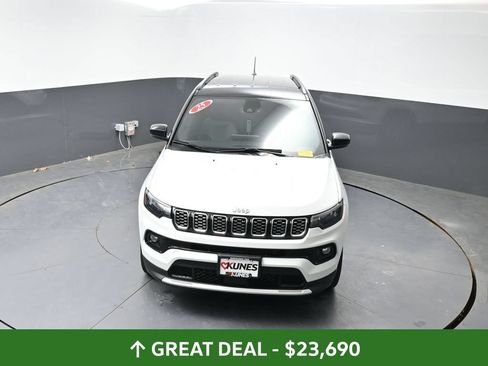 Used 2025 Jeep Compass Limited AWD/4WD image 45