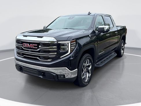 Used 2024 GMC Sierra 1500 SLT w/ SLT Premium Plus Package AWD/4WD image 3