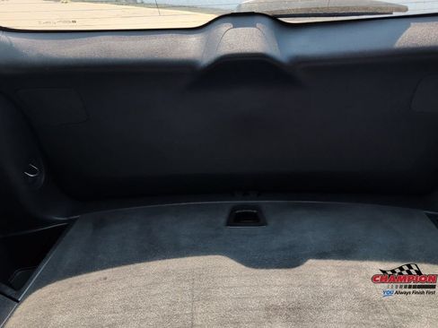 Used 2019 Chevrolet Blazer LT FWD image 20