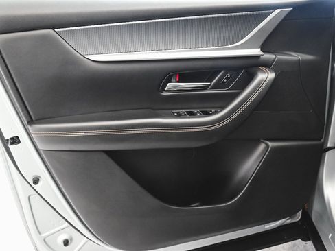 Used 2024 MAZDA CX-90 Plug-In Hybrid w/ Premium Plus image 7