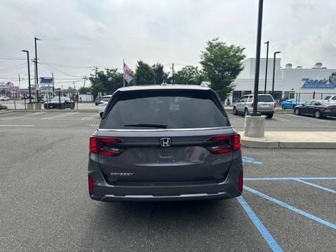 Used 2026 Honda Odyssey EX-L image 7