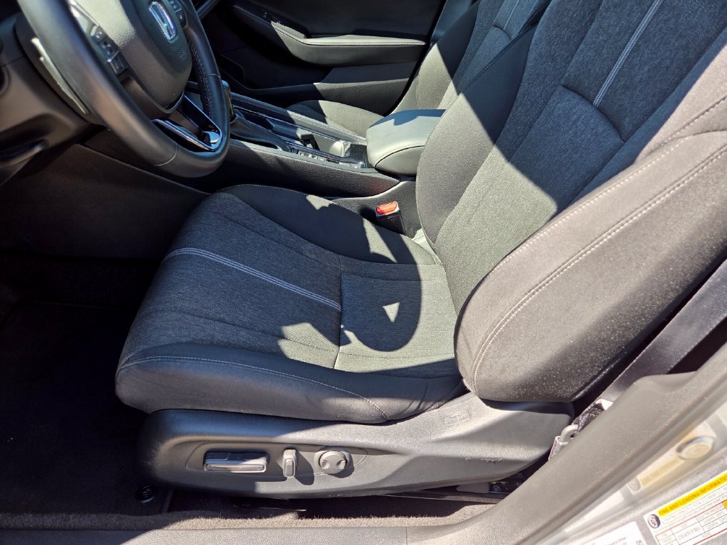 Used 2024 Honda Accord Sport image 10