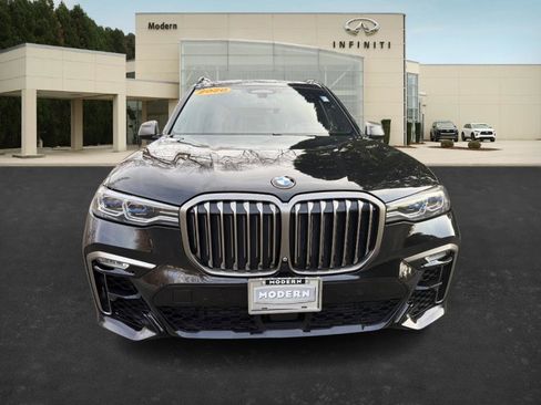 Used 2020 BMW X7 M50i image 2