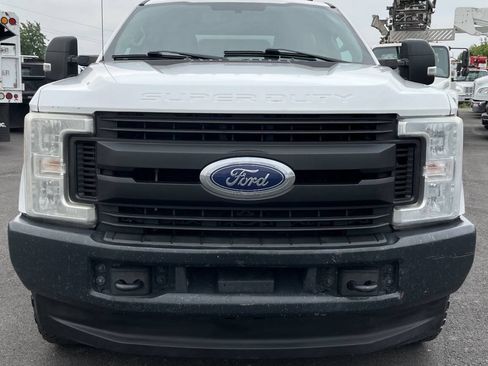 Used 2017 Ford F350 XL w/ Power Equipment Group AWD/4WD image 2