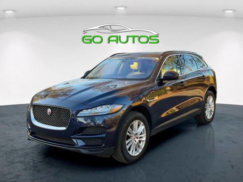 Used 2017 Jaguar F-PACE Prestige image 9