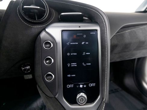 Used 2025 McLaren 750S RWD image 19