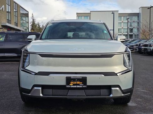 New 2026 Kia EV9 Wind image 8