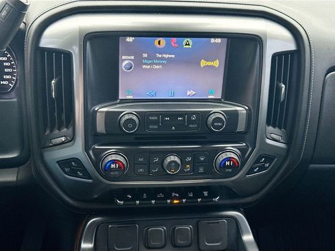 Used 2015 Chevrolet Silverado 3500 LTZ image 16