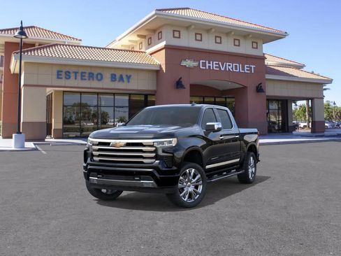 New 2026 Chevrolet Silverado 1500 High Country w/ High Country Premium Package AWD/4WD image 8