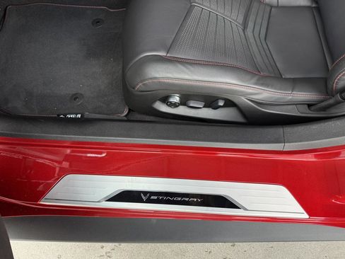 Used 2022 Chevrolet Corvette Stingray Premium Conv w/ Z51 Performance Package RWD image 22