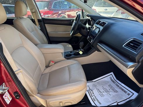 Used 2018 Subaru Outback 2.5i Limited image 22