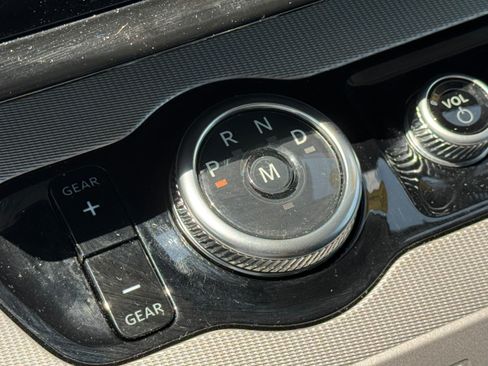 Used 2025 Ford Expedition Active AWD/4WD image 24