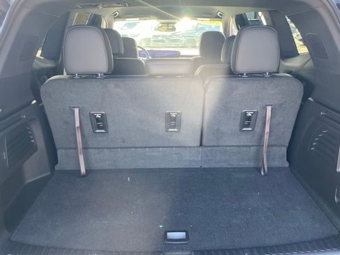 Used 2025 Buick Enclave Sport Touring image 12