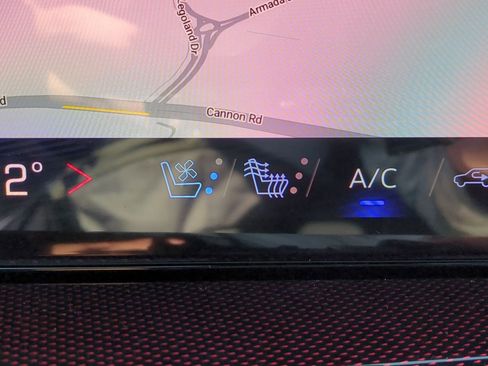 New 2026 Chevrolet Traverse RS image 36