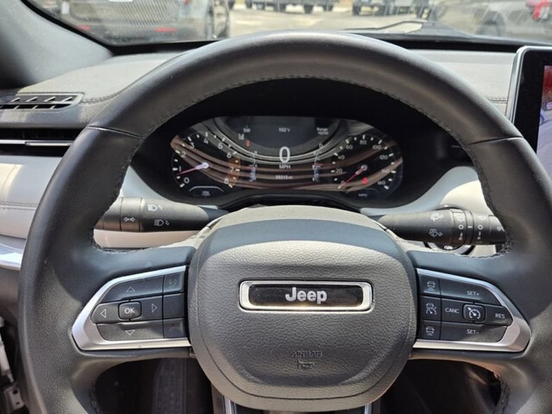 Used 2024 Jeep Compass Limited AWD/4WD image 29