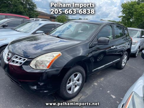 Used 2013 Nissan Rogue S FWD image 1