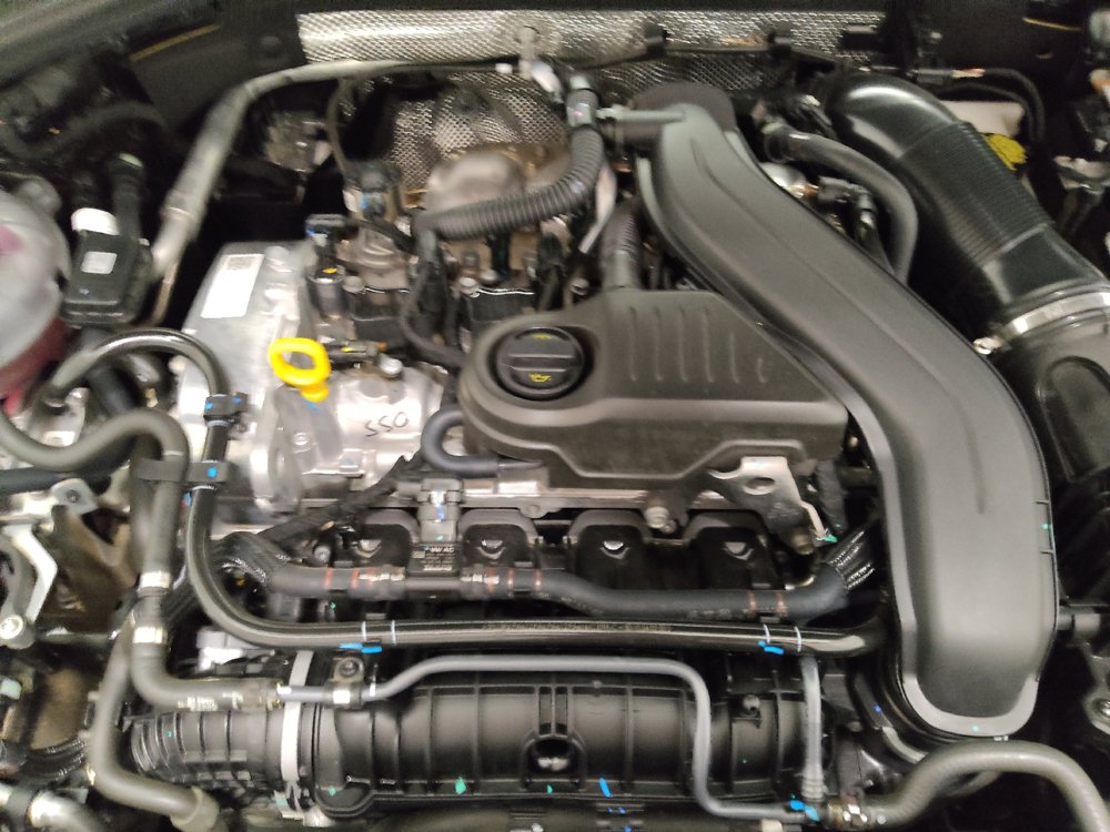 Used 2025 Volkswagen Jetta SE FWD image 30