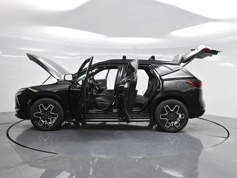 Used 2024 Chevrolet Blazer RS w/ Driver Confidence II Package image 30