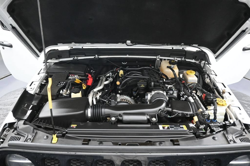Used 2022 Jeep Wrangler Unlimited Sport AWD/4WD image 34