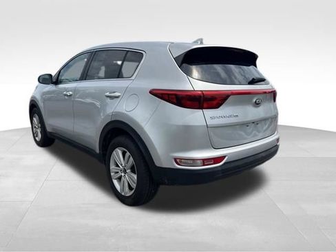 Used 2019 Kia Sportage LX FWD image 6