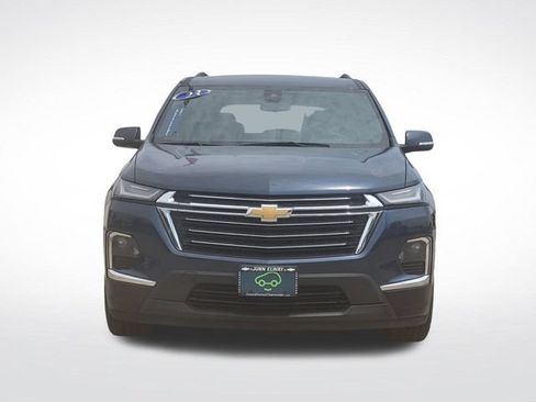 Certified 2023 Chevrolet Traverse LT w/ LPO, Floor Liner Package AWD/4WD image 2