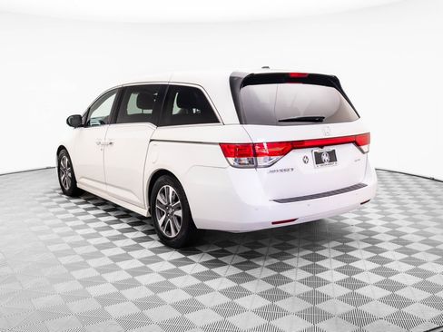 Used 2014 Honda Odyssey Touring Elite image 5