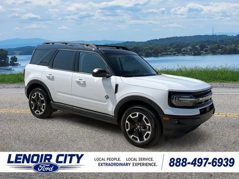 Certified 2022 Ford Bronco Sport Outer Banks w/ Tech Package AWD/4WD image 1
