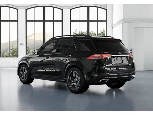 Used 2025 Mercedes-Benz GLE 350 4MATIC image 29