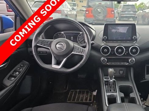 Used 2021 Nissan Sentra SV FWD image 6