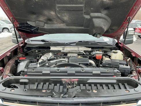 Used 2020 Chevrolet Silverado 3500 High Country image 35