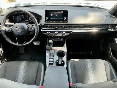 Used 2024 Honda Civic Sport image 17