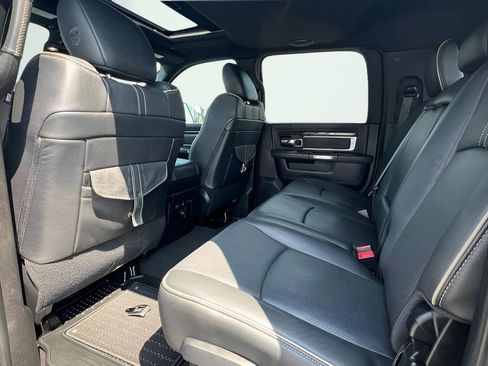 Used 2017 RAM 3500 Laramie Longhorn AWD/4WD image 18